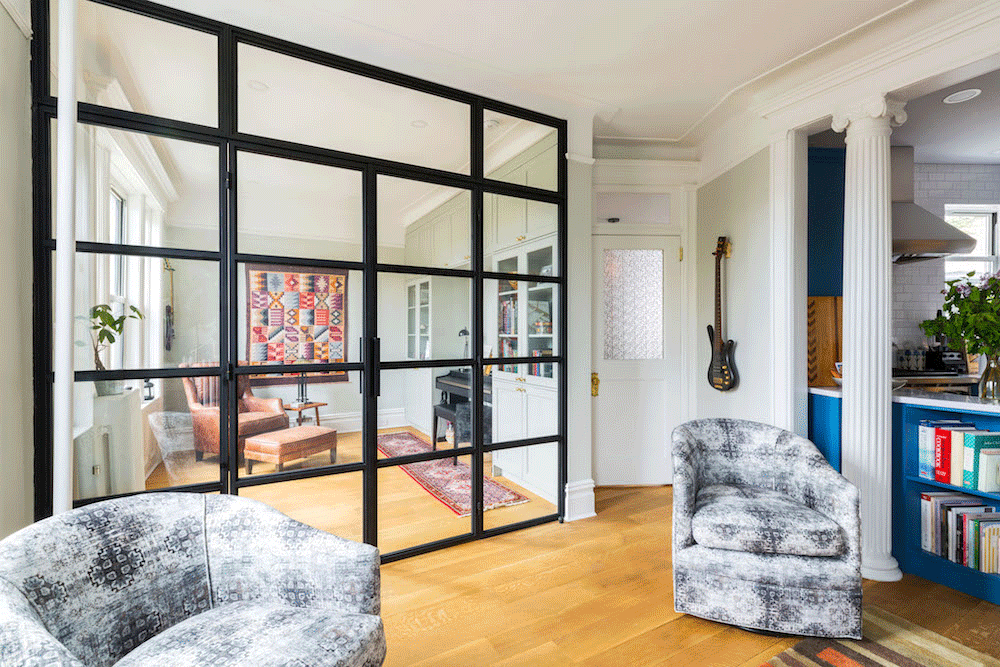 glass wall partition
