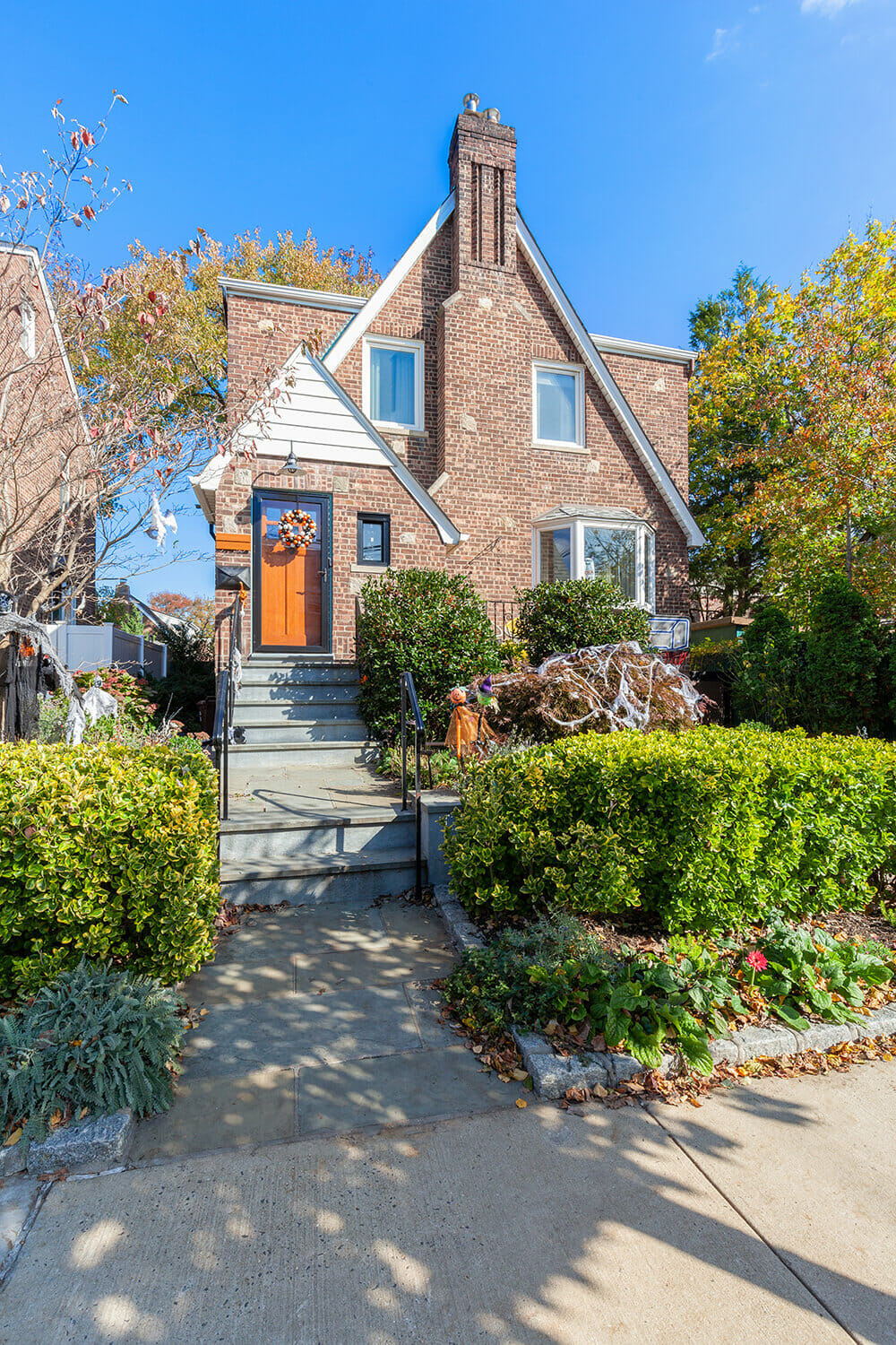 Bronx Dutch Colonial exterior