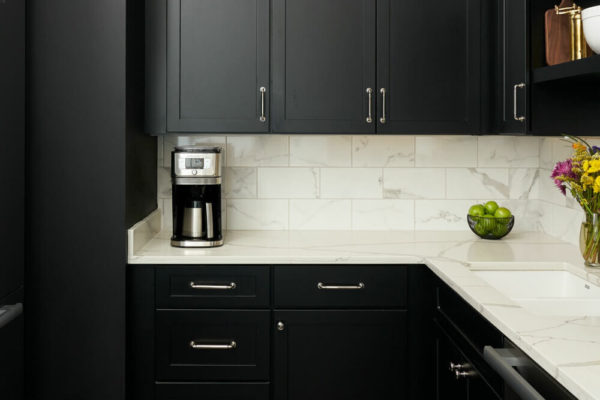 An Industrial Chicago Loft Gets Its Spring Back