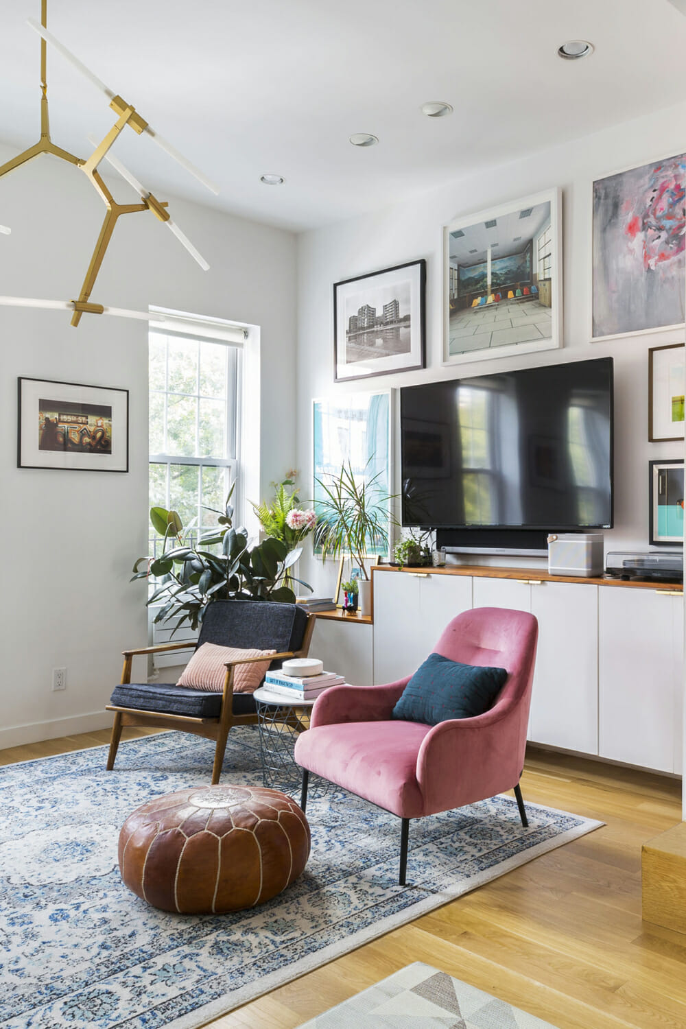 living room tv media