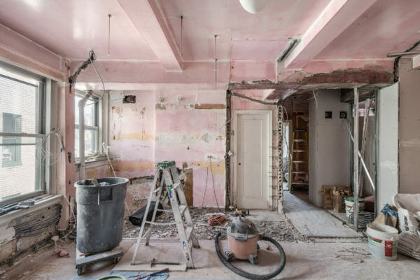 Clean Up After Renovation & Minimize Mess During Construction