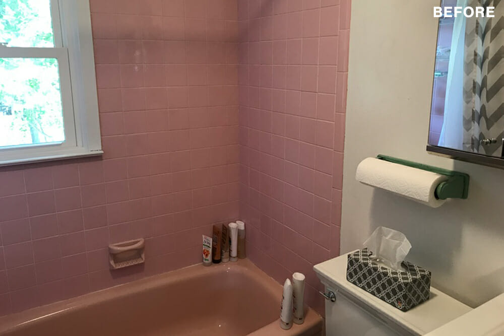Ranch bathroom before
