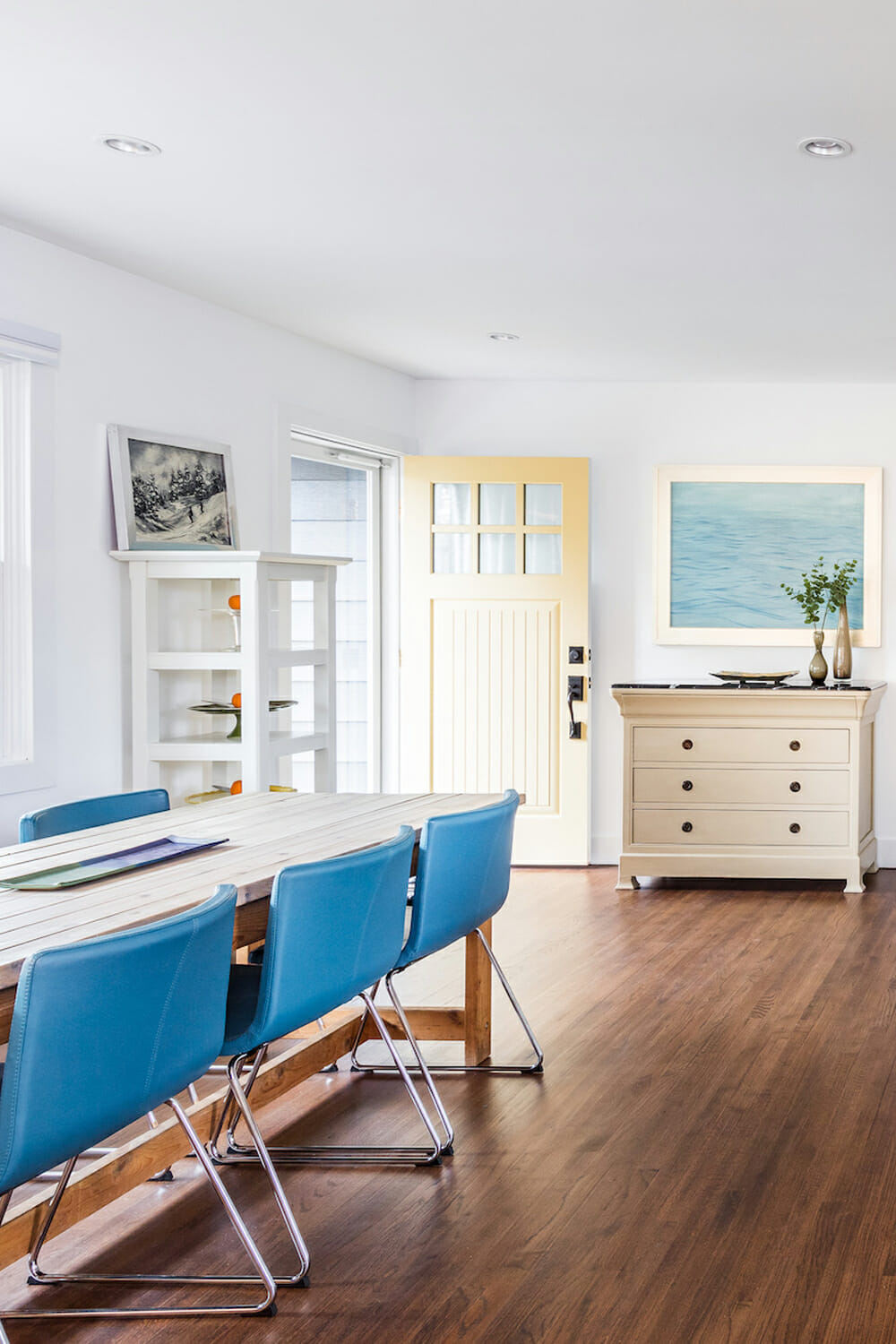 ranch dining area