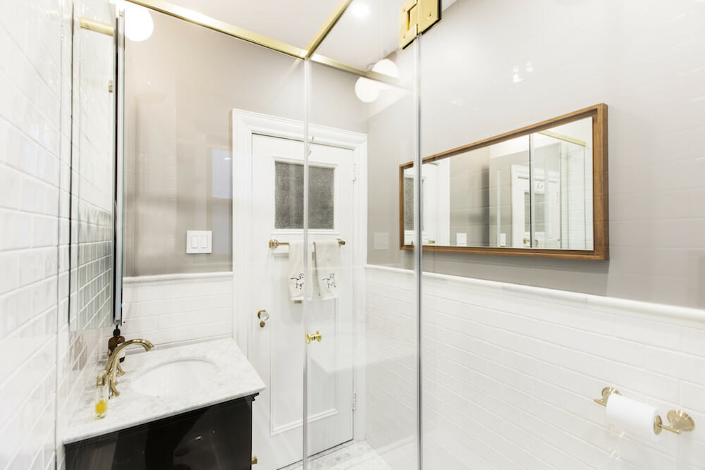 neutral bathroom