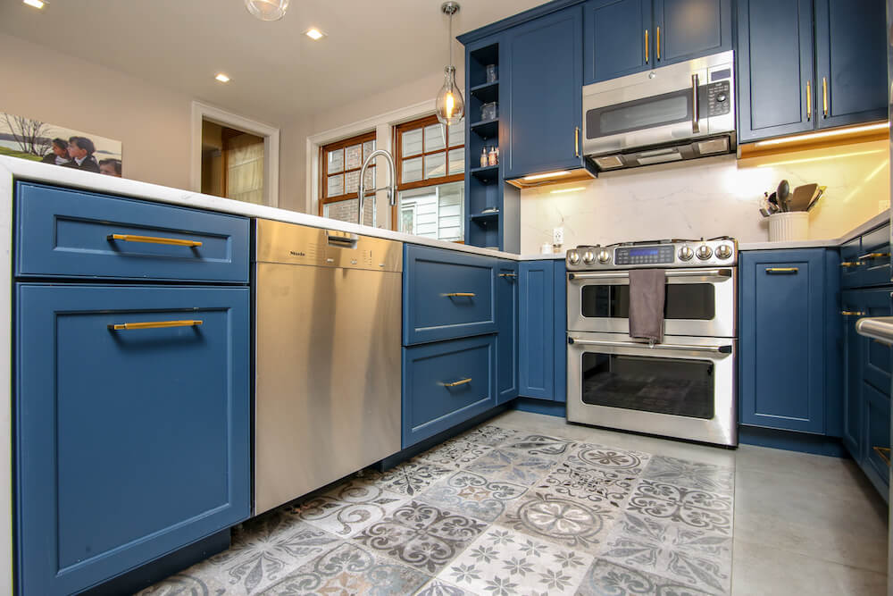 patterned kitchen floor tile